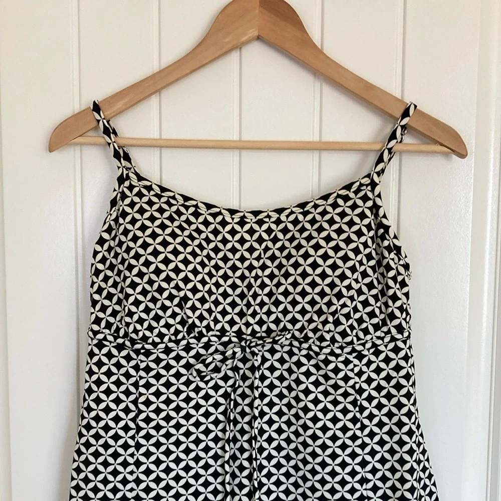 Swim Solutions Womens Swim‎ Dress Size 14 Black White Lined Modest Tummy Control - Picture 3 of 12